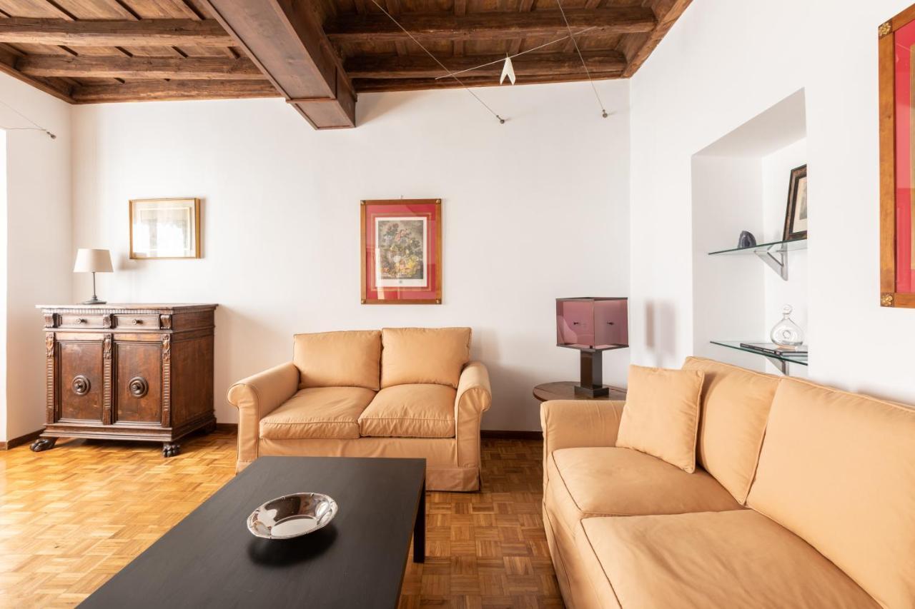 Spectacularly Bright, By Piazza Navona And The Pantheon - A/C, Wifi, Elevator Apartment Rome Exterior photo